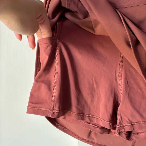 Aritzia TnaSLICK™ Court Mini Skirt in Mauve Pink - Picture 9 of 9